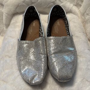 Toms classic women slip on
